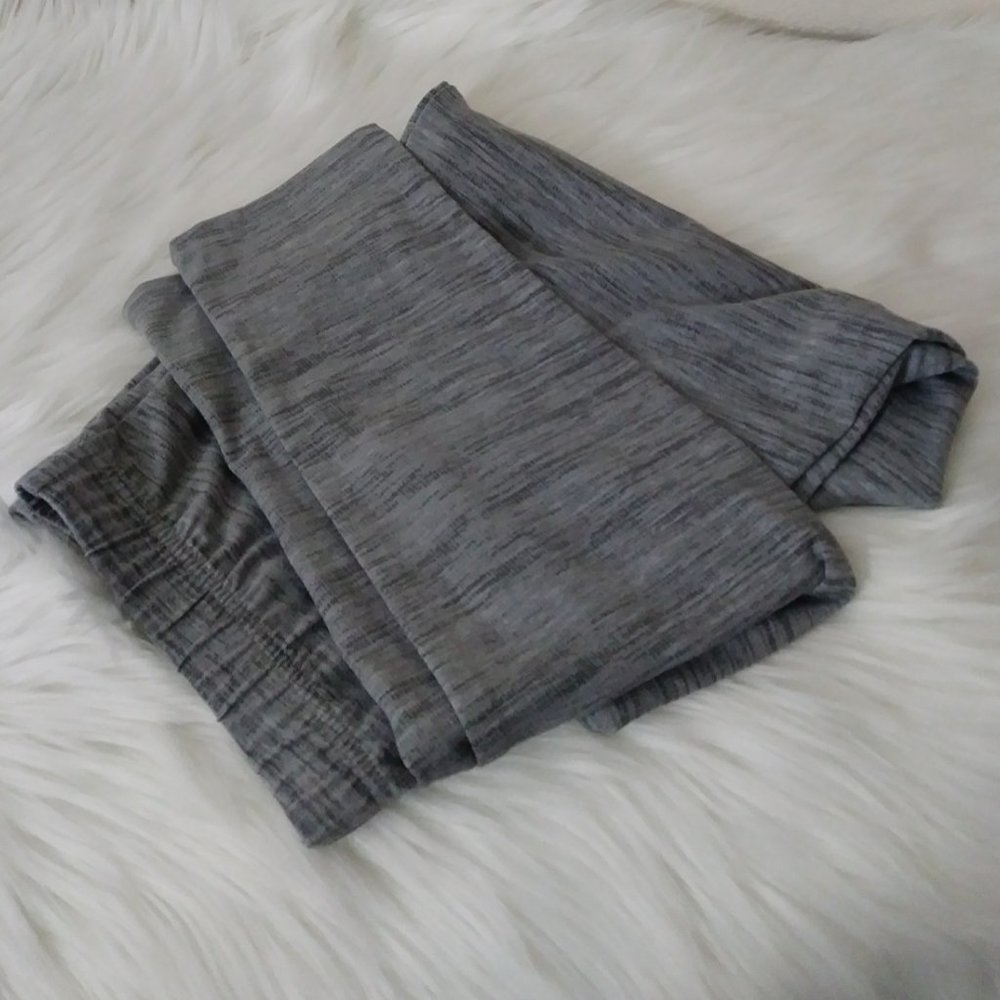 Goodnight Kiss Pajama, Jogger Pants Grey Size Medium - Picture 5 of 16